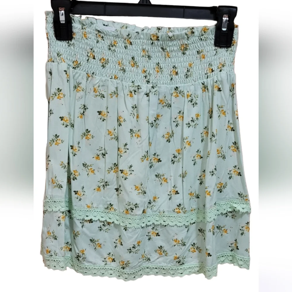 City Traingles Floral Dress Set (NWT) - Picture 10 of 11